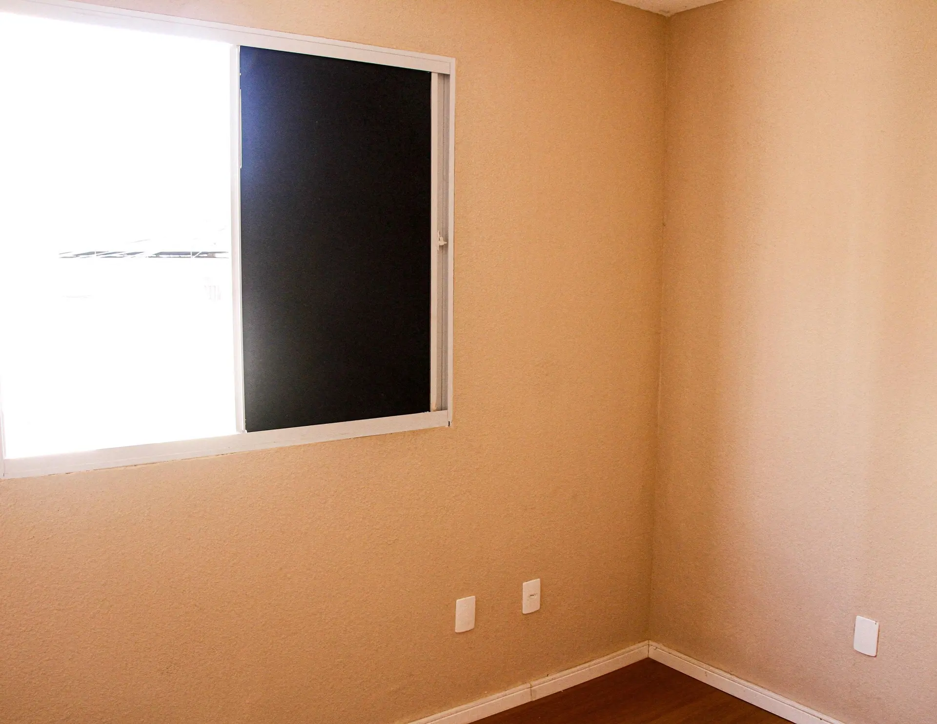 Apartamento com piso de madeira ou laminado, Guaratiba — photo 16