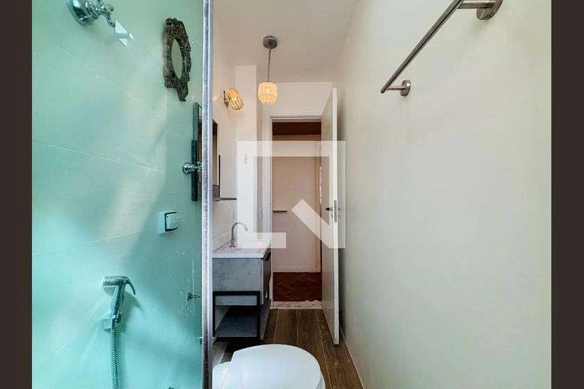 142 m² rental apartment with 3 bedrooms and separate kitchen — photo 27