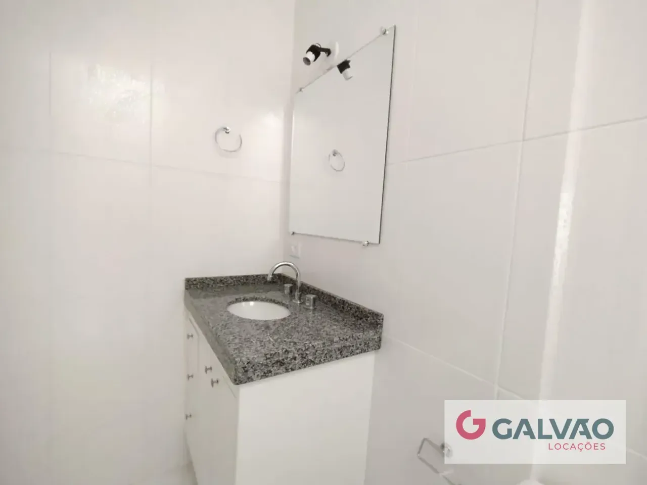Condo house with 3 bedrooms, 98 m², balcony — photo 17