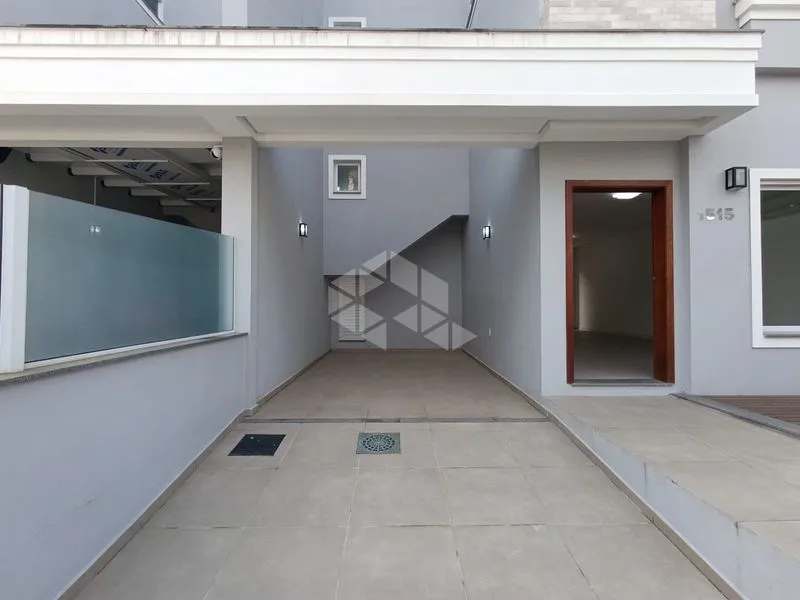 Casa con 4 suites y 184 m²; 2 plazas y balcón — photo 3