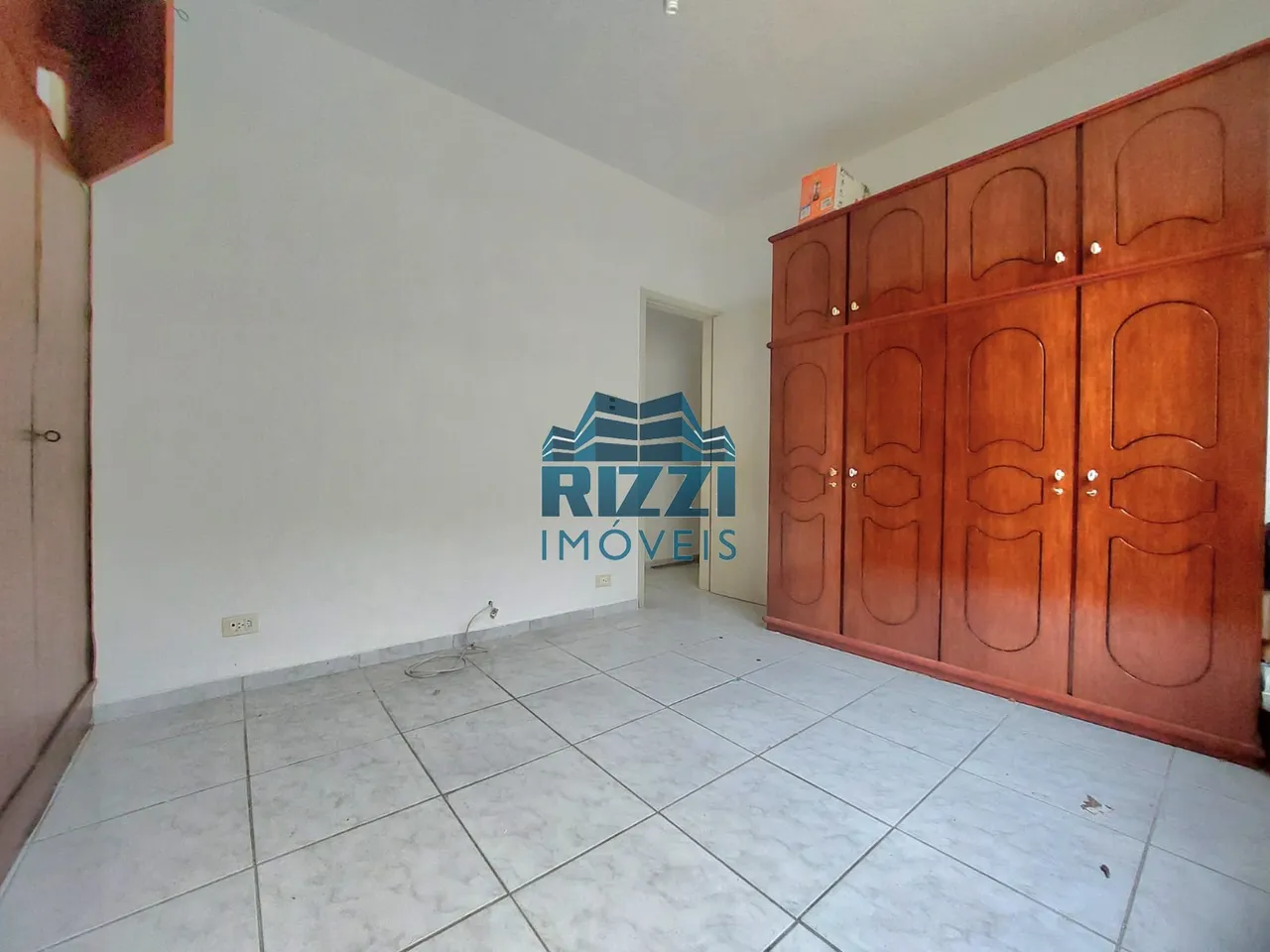 Furnished 2-bedroom apartment with 1 parking space — photo 7