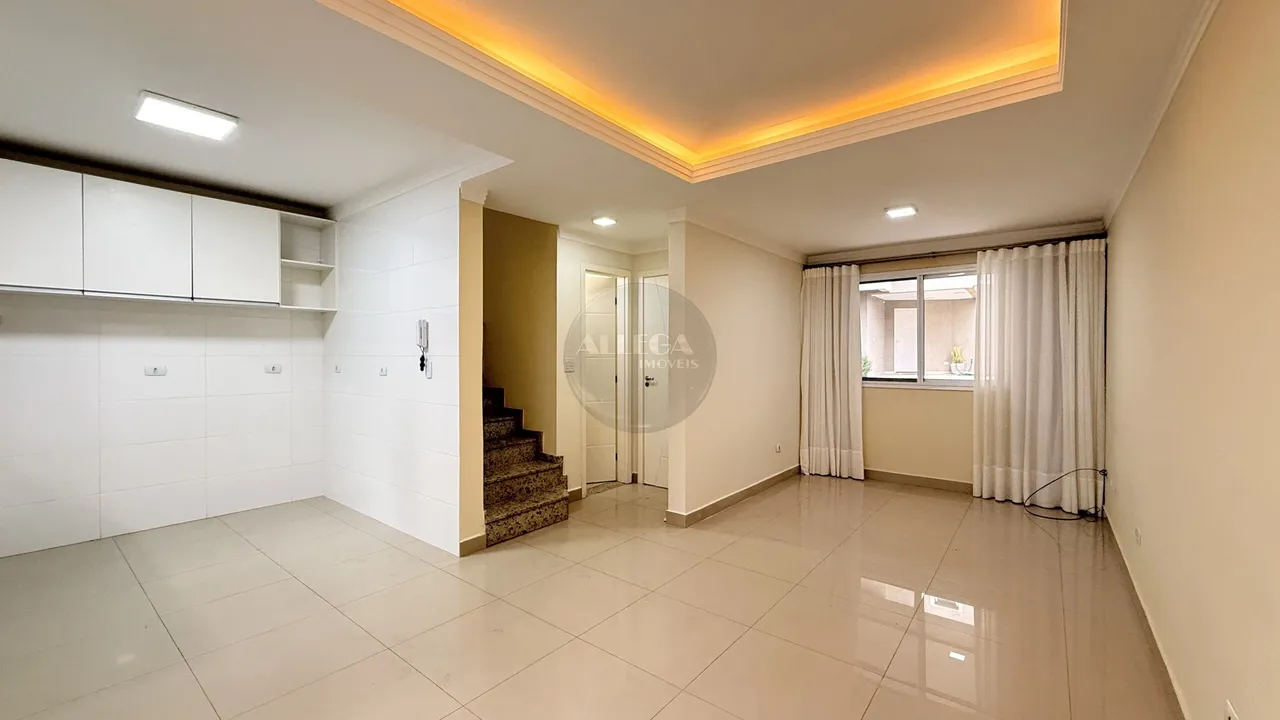 House with 3 bedrooms, 2 bathrooms and 1 parking space — photo 2
