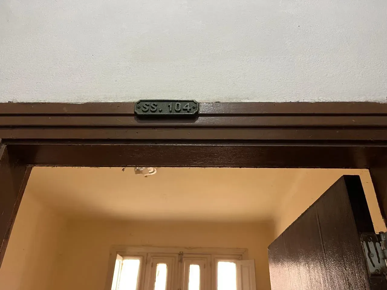 Studio de 10 m² com 1 quarto e 1 banheiro, sem vaga