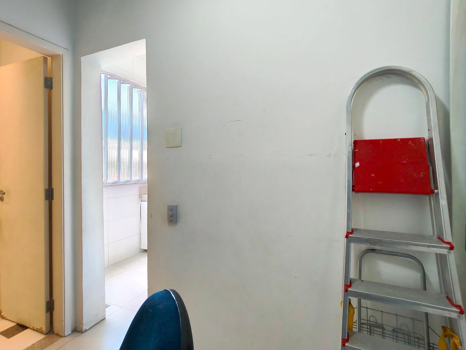 2-bedroom apartment with a mountain view in Rio de Janeiro — photo 46