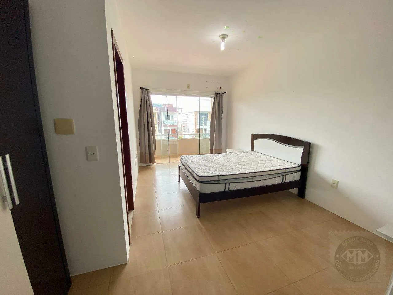 House with 2 en-suite bedrooms and a BBQ balcony — photo 4