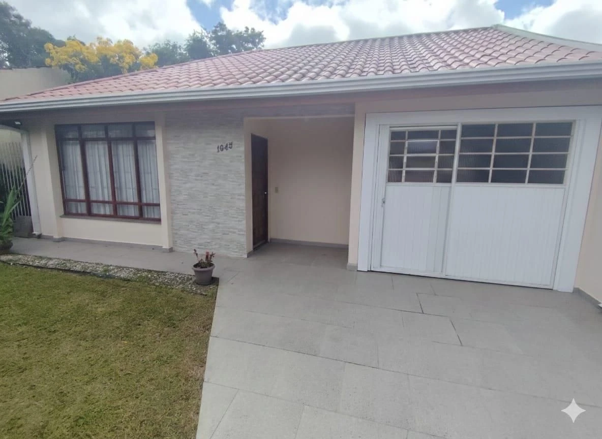 Casa, 90 m², com piso de madeira ou laminado — photo 25