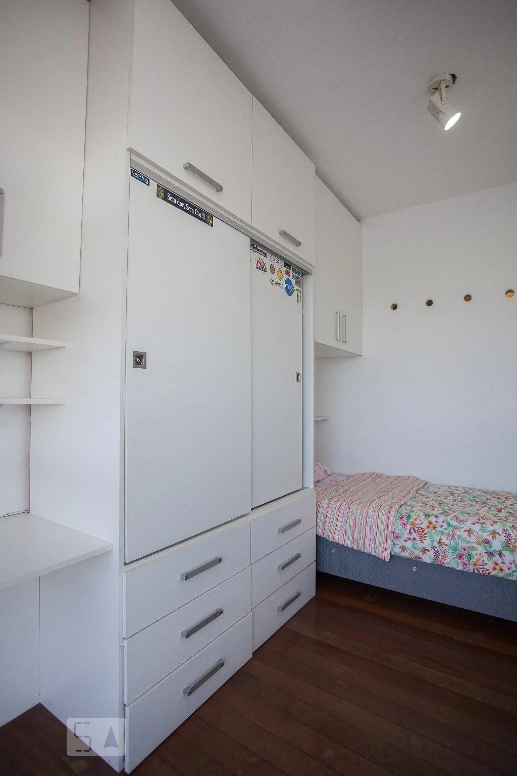 Apartamento mobiliado de 1 quarto com varanda e 2 vagas — photo 19