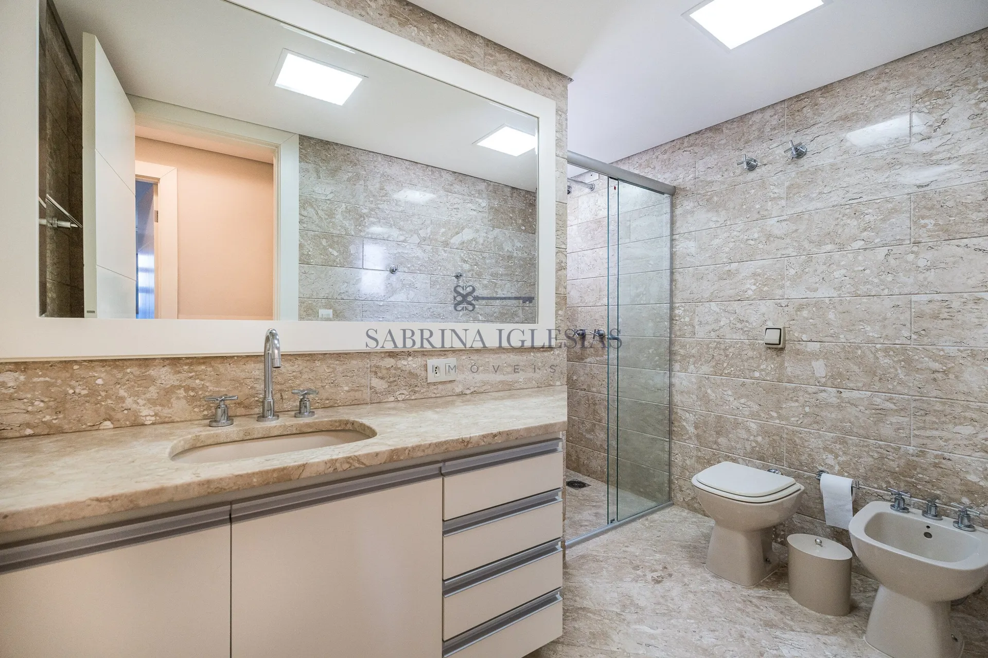 Apartamento com 3 quartos e 3 vagas, bem localizado — photo 29