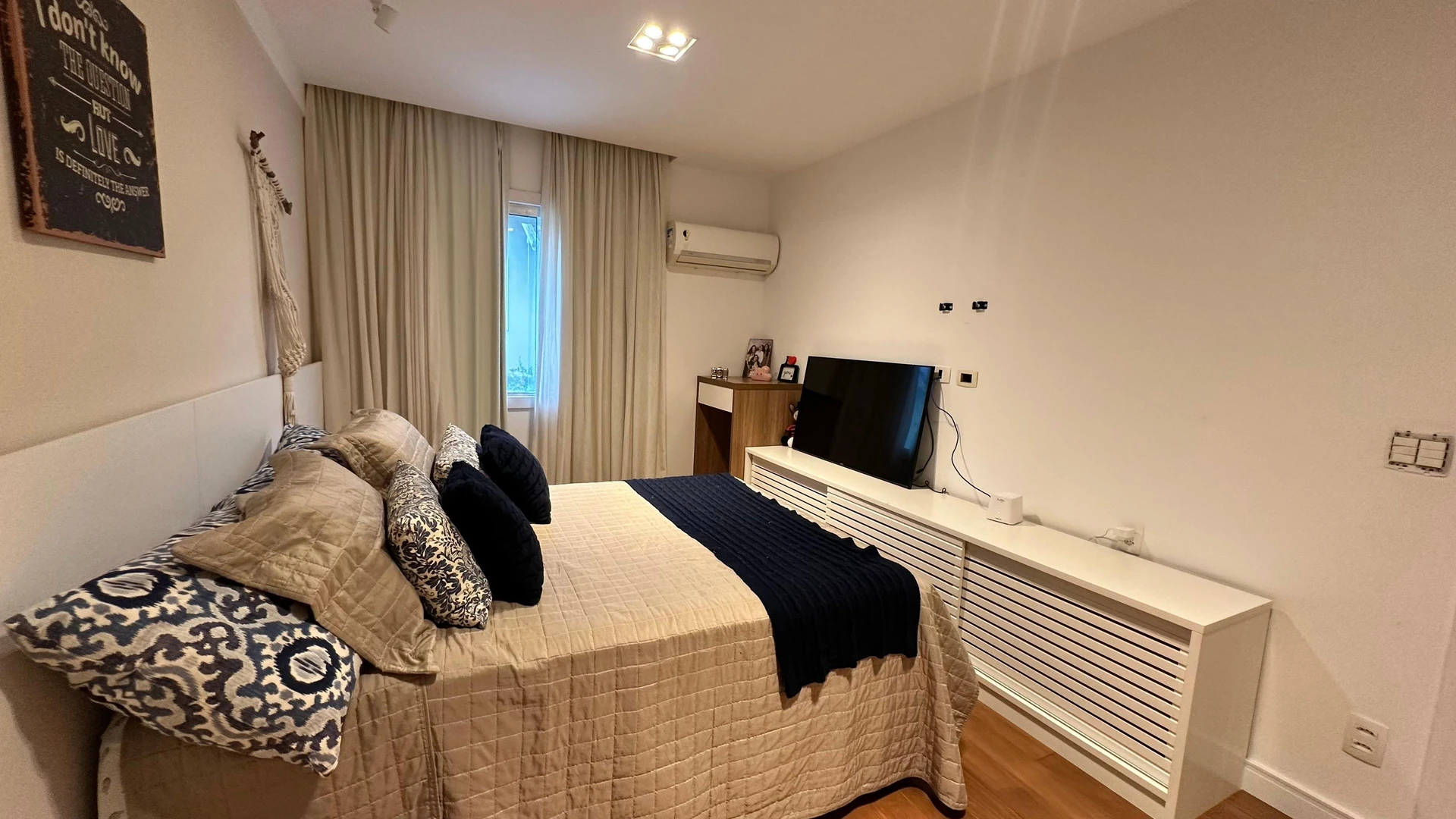 Furnished house, 360 m², with a walk-in closet — photo 18