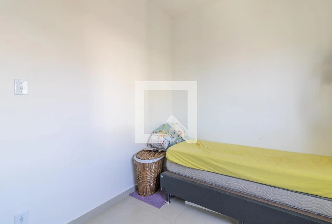 Apartamento mobiliado com 2 quartos e 1 banheiro — photo 23