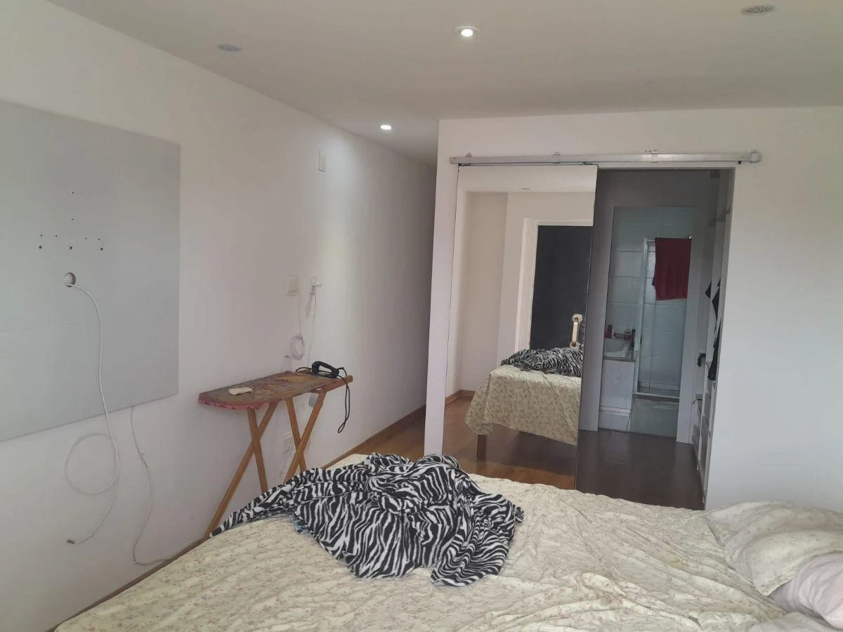 5-bedroom house with 4 en-suite bathrooms and balcony grill — photo 5