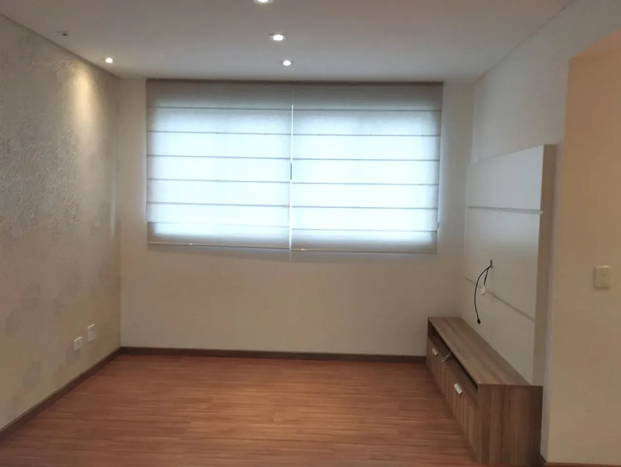 Home office in a 2-bedroom apartment, 60 m²