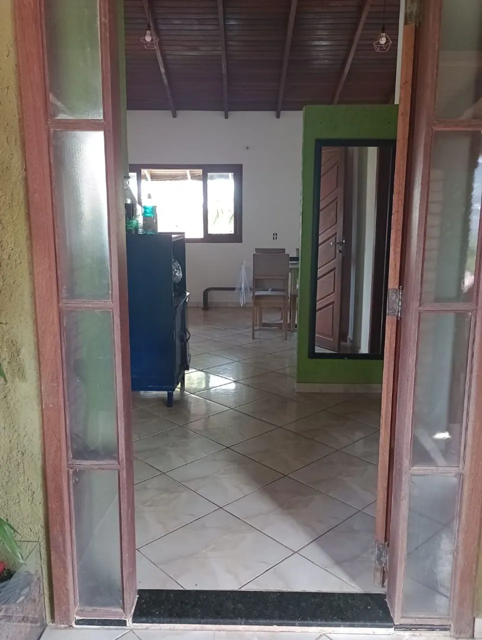 Furnished apartment with 3 bedrooms and 2 bathrooms