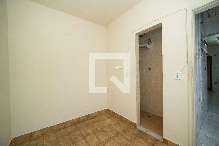 90 m² apartment with a park view and a bathtub — photo 46