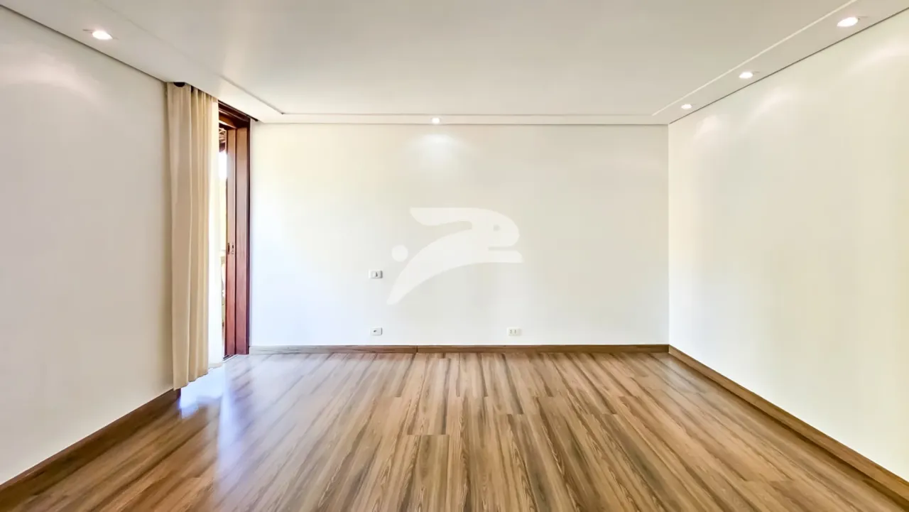 House with 2 bedrooms and a built-in balcony grill — photo 12