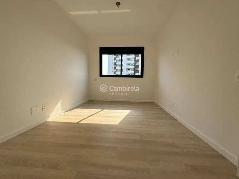 Furnished 73 m² apartment with 2 bedrooms and 2 parking spaces — photo 14