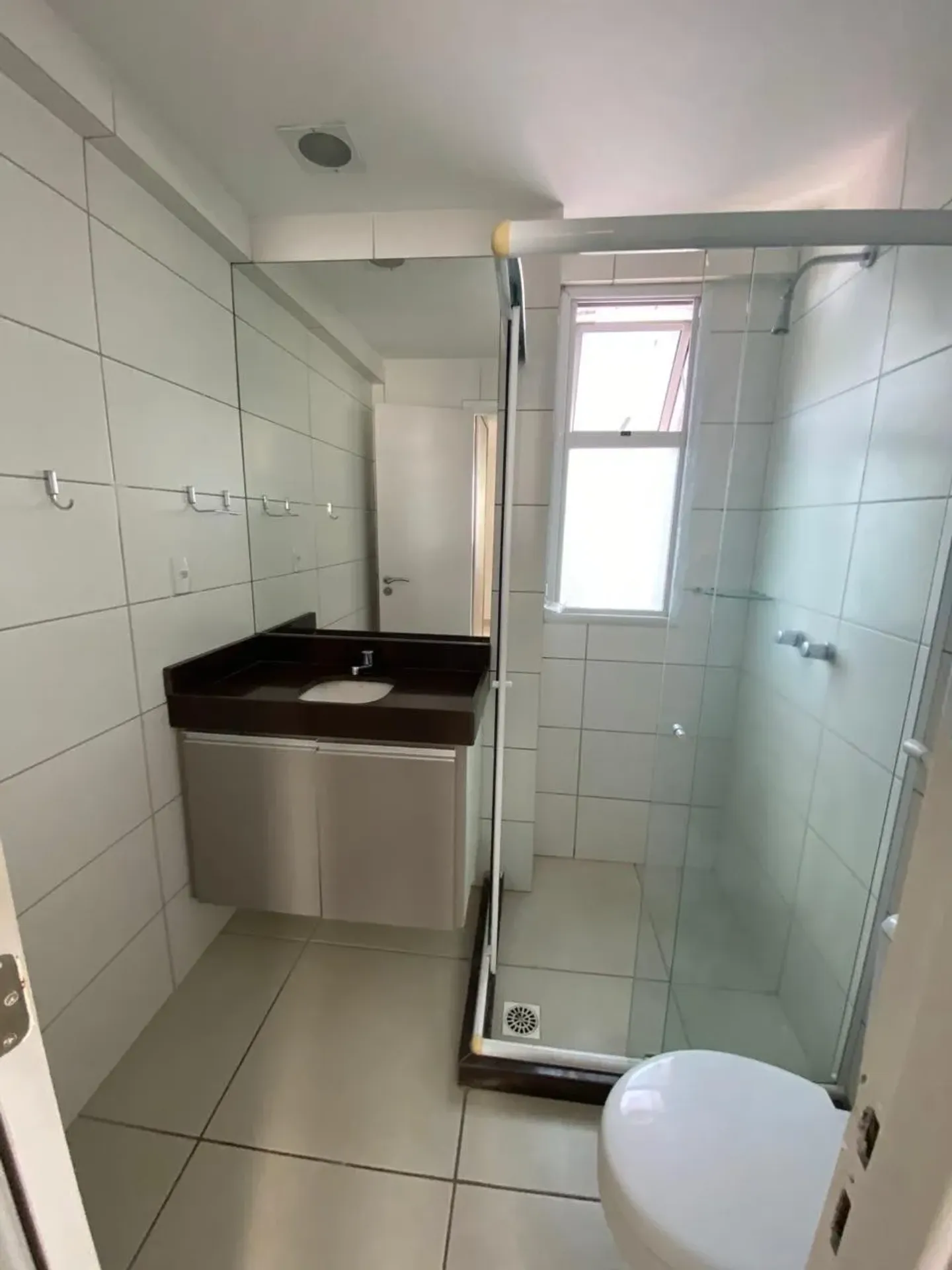 Glass-enclosed balcony in a 2-bedroom apartment, 72 m² — photo 5