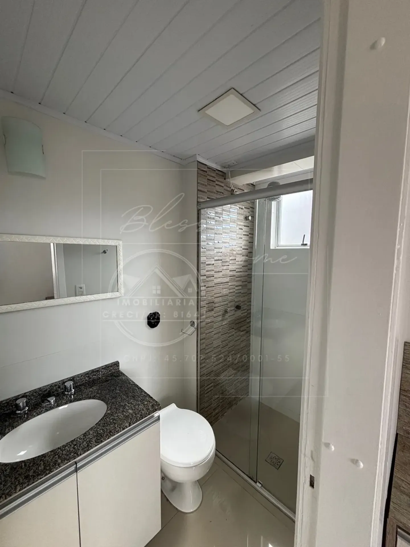 3-bedroom apartment with a closed kitchen and 2 bathrooms — photo 13