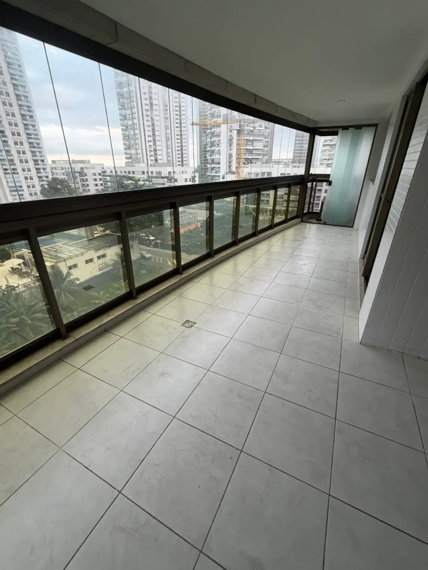 Apartamento de 140 m² com 4 quartos e 3 vagas — photo 4