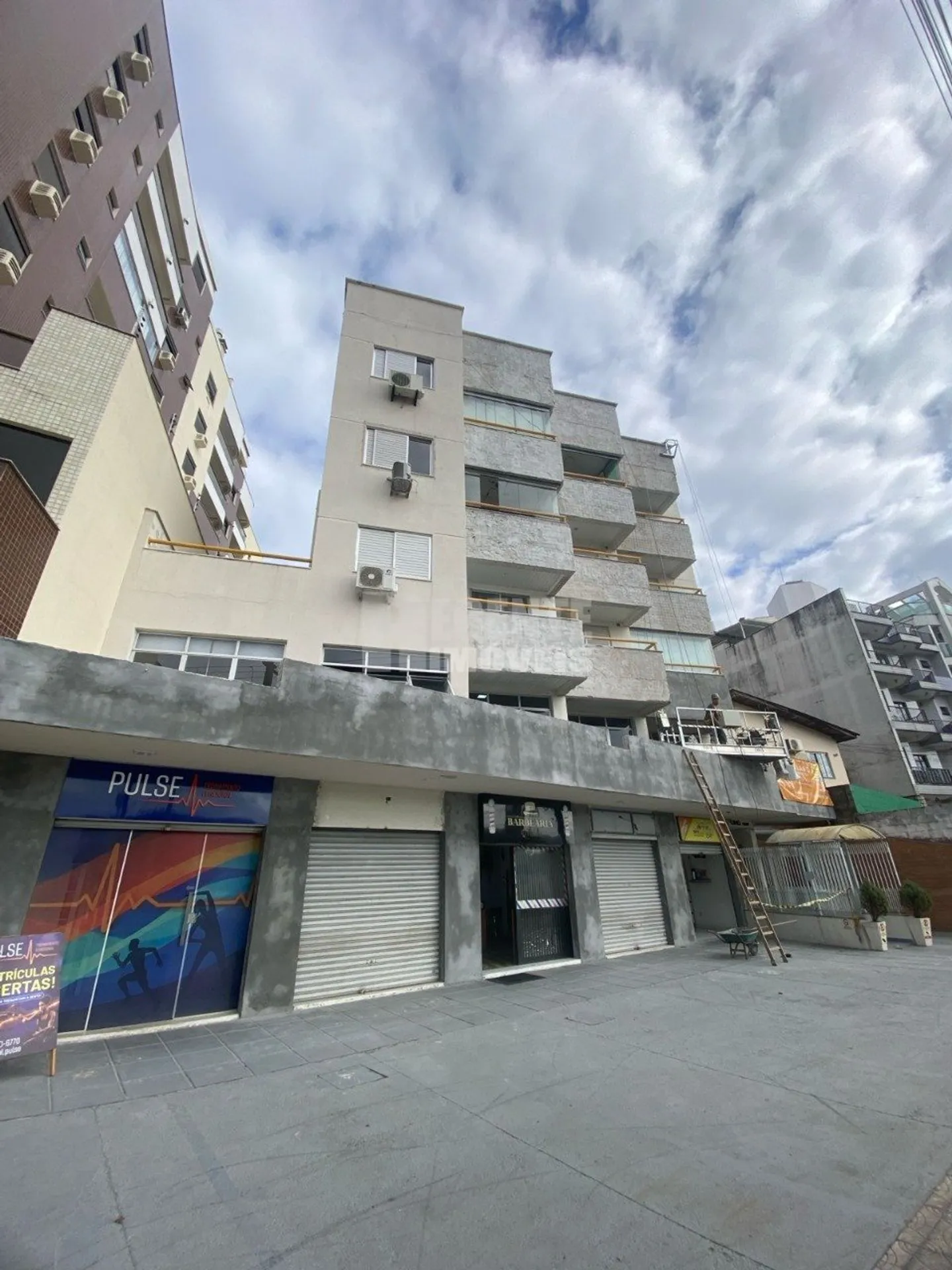 Furnished 1-bedroom apartment with a balcony — photo 11