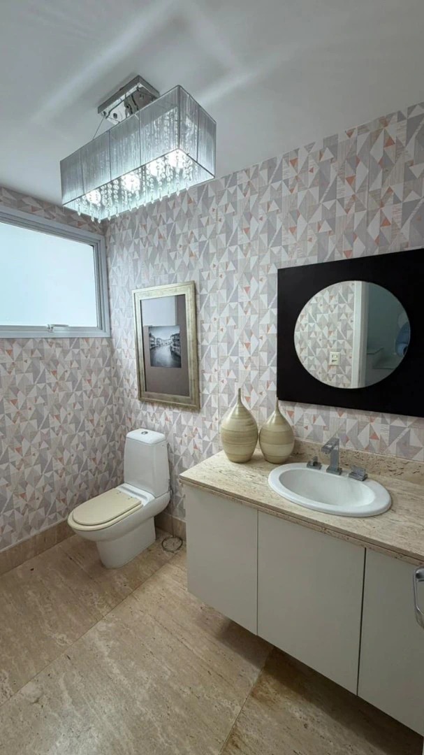 Casa triplex com 6 quartos e piscina, 1 suíte — photo 16