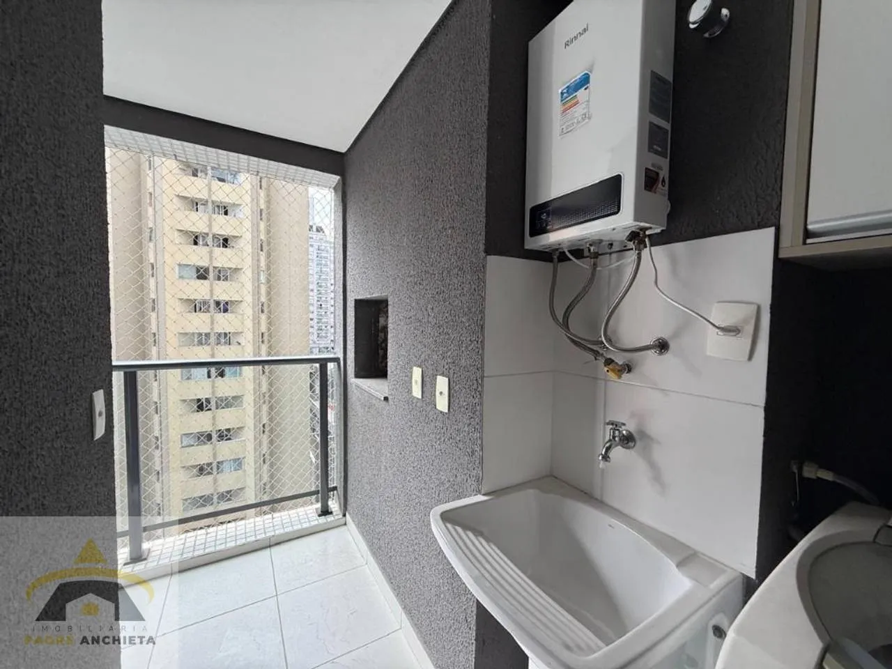 Estudio amueblado de 48 m² en el 15º piso con balcón — photo 65
