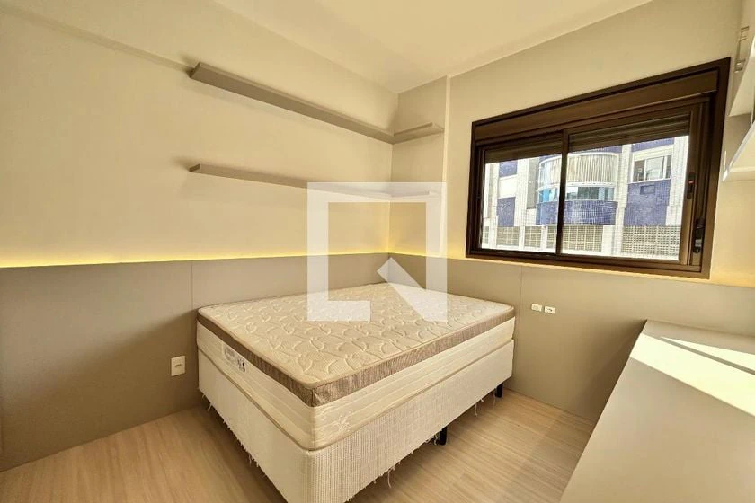 2-bedroom apartment in a building with a pool — photo 11