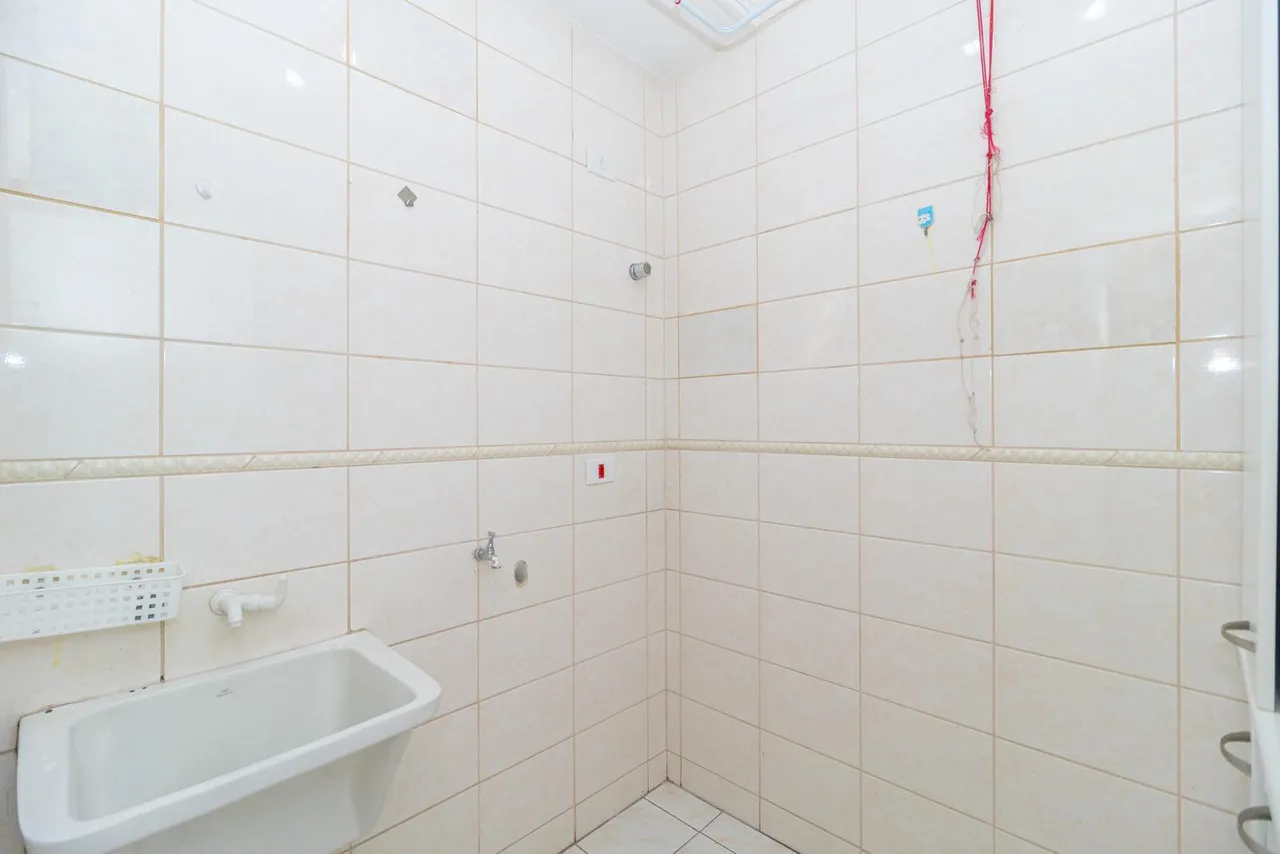 3-bedroom apartment with 2 bathrooms and balcony grill — photo 17