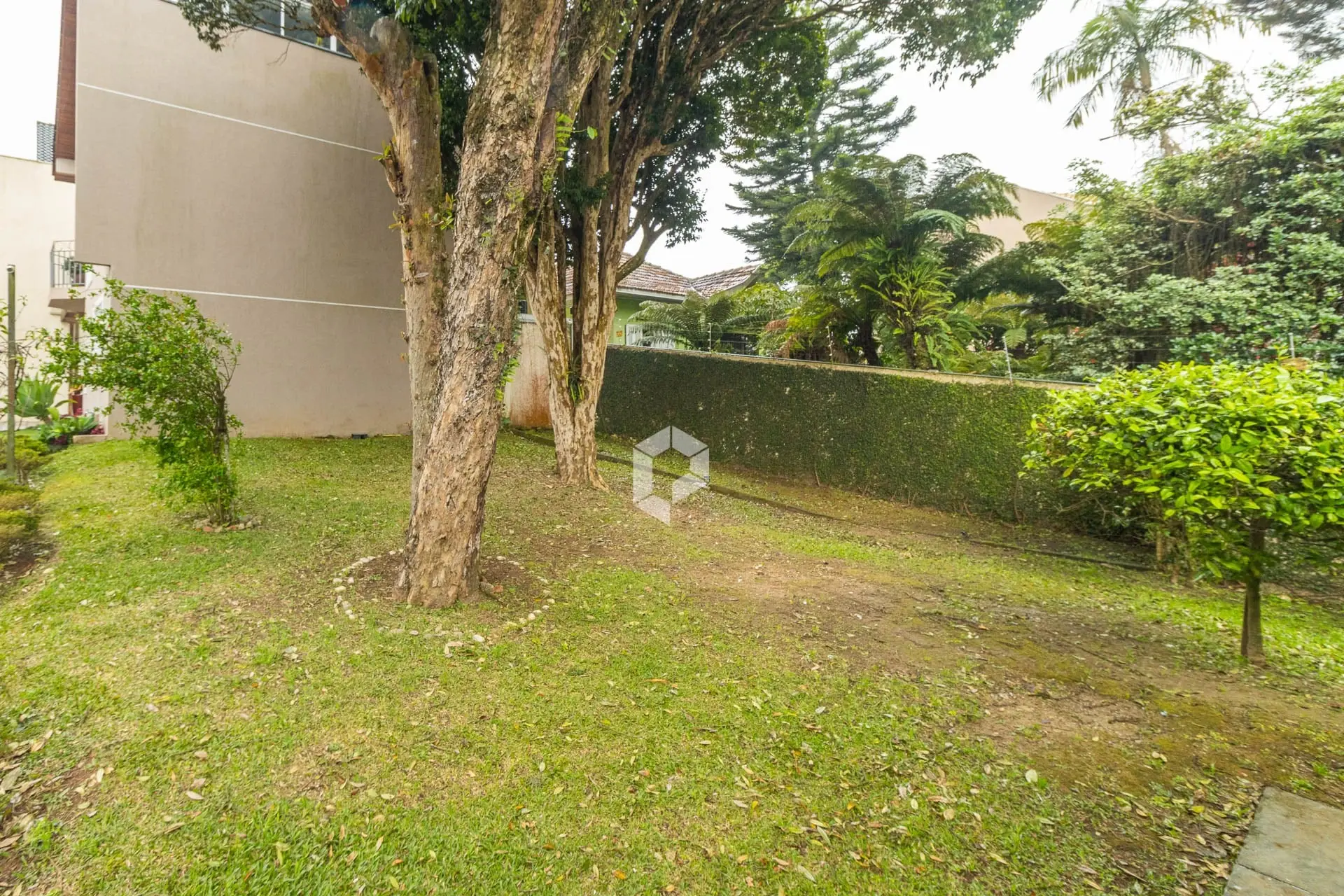 Furnished house with 3 bedrooms and private garden — photo 25