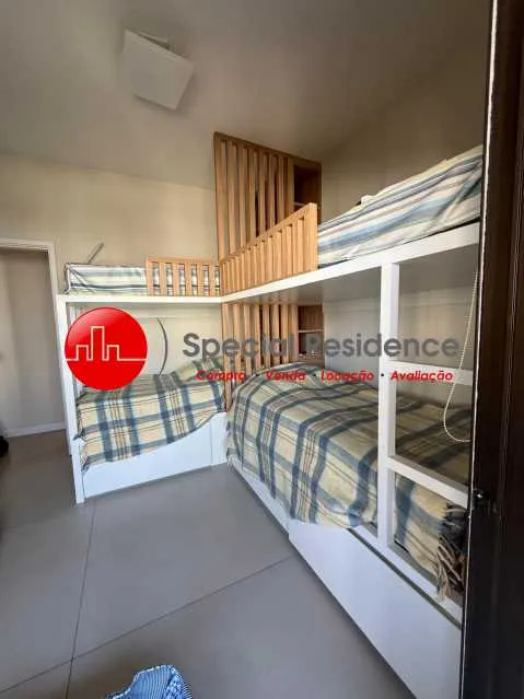 Furnished apartment with 3 bedrooms and 4 bathrooms — photo 22