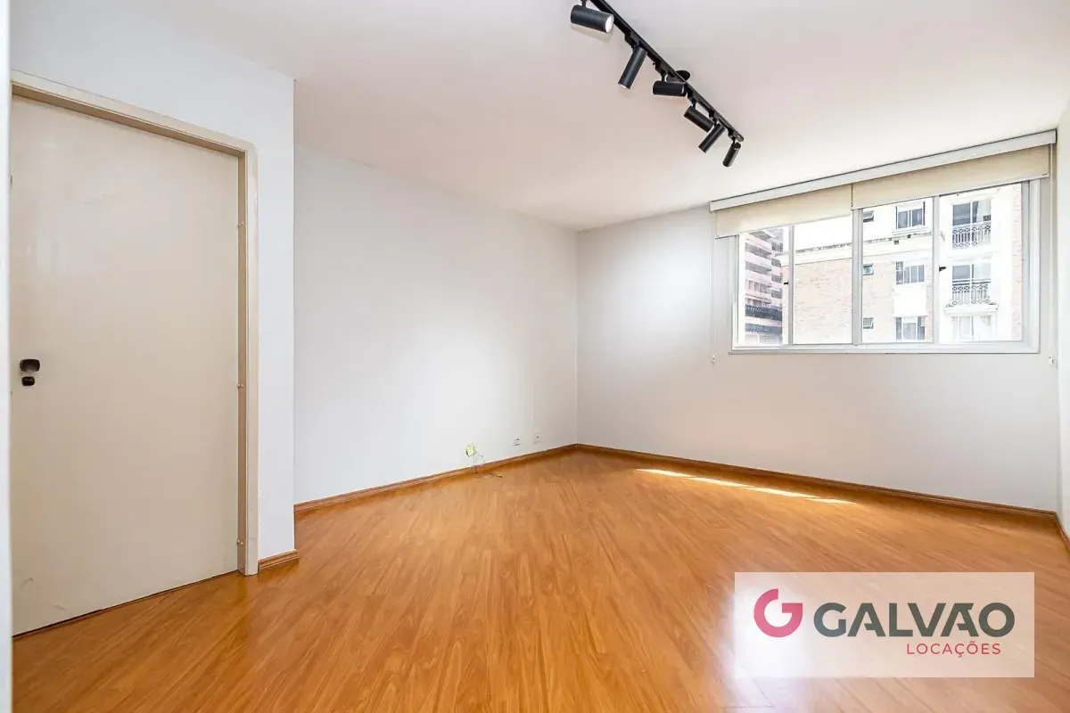 2-bedroom apartment with wood or laminate floors