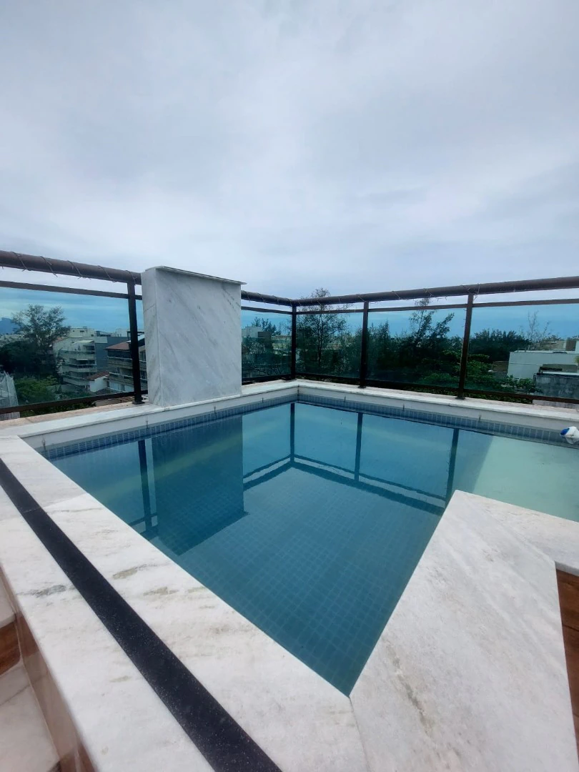 230 m² duplex penthouse with 3 en-suite suites and 3 spots — photo 6