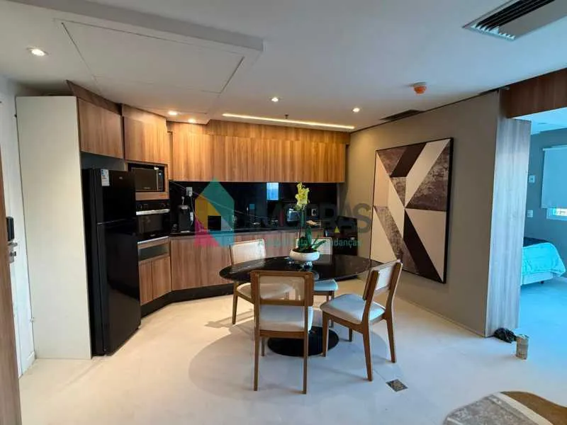 Furnished 1-bedroom apartment with balcony — photo 2