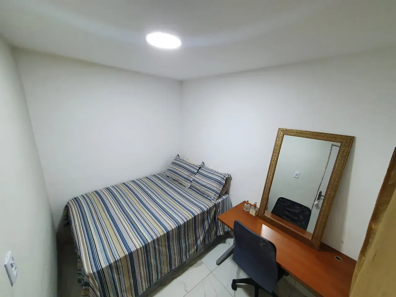2-bedroom house with a home office — photo 9