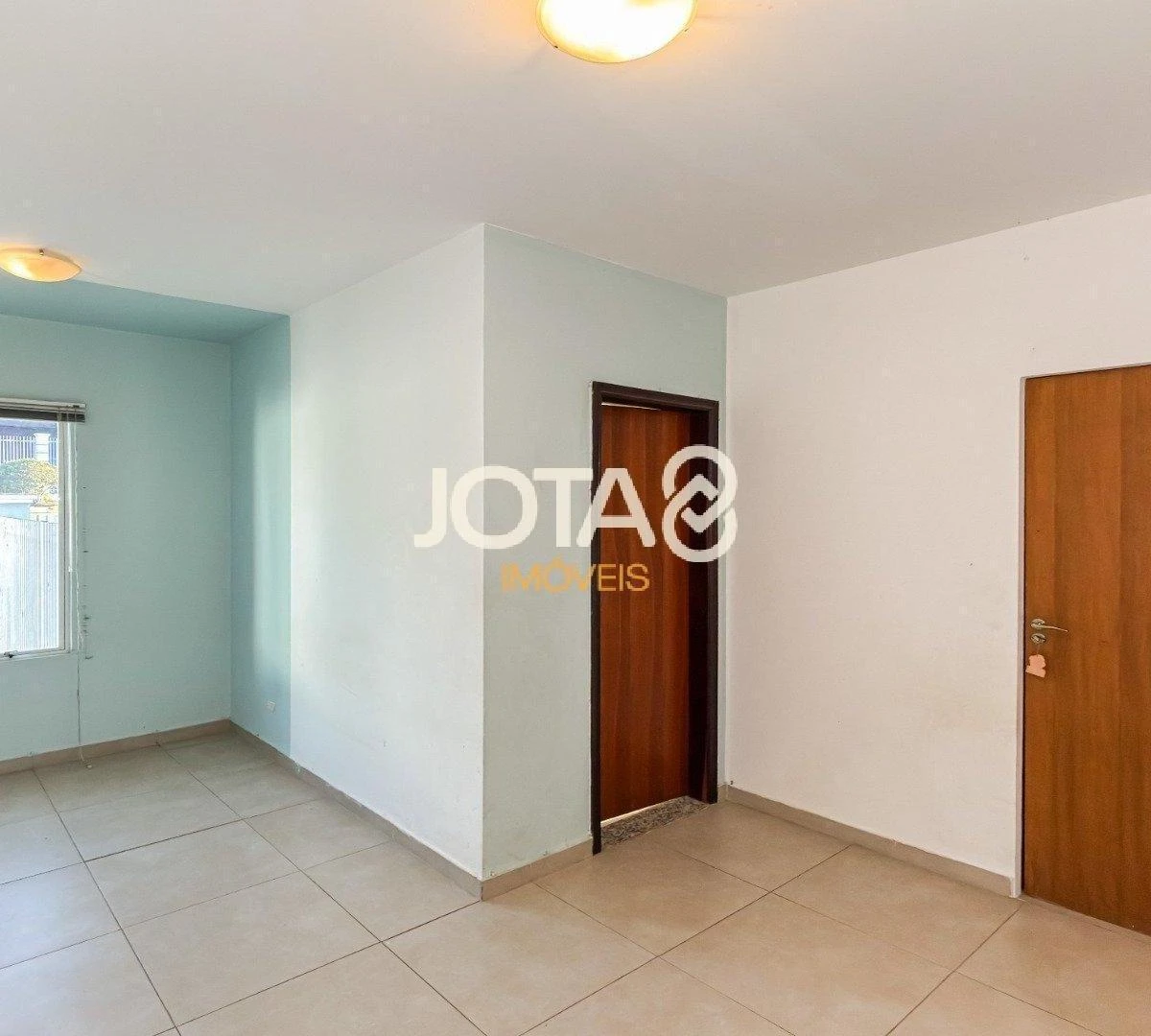 Spacious house with 3 en-suite bedrooms and 526 m² — photo 18