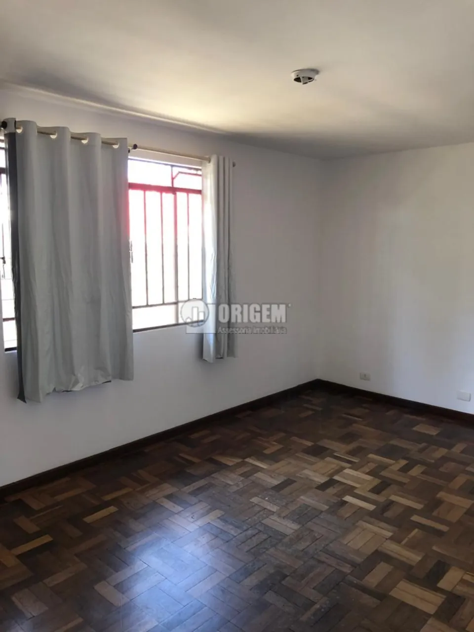 419 m² house with 5 bedrooms and 2 bathrooms — photo 7