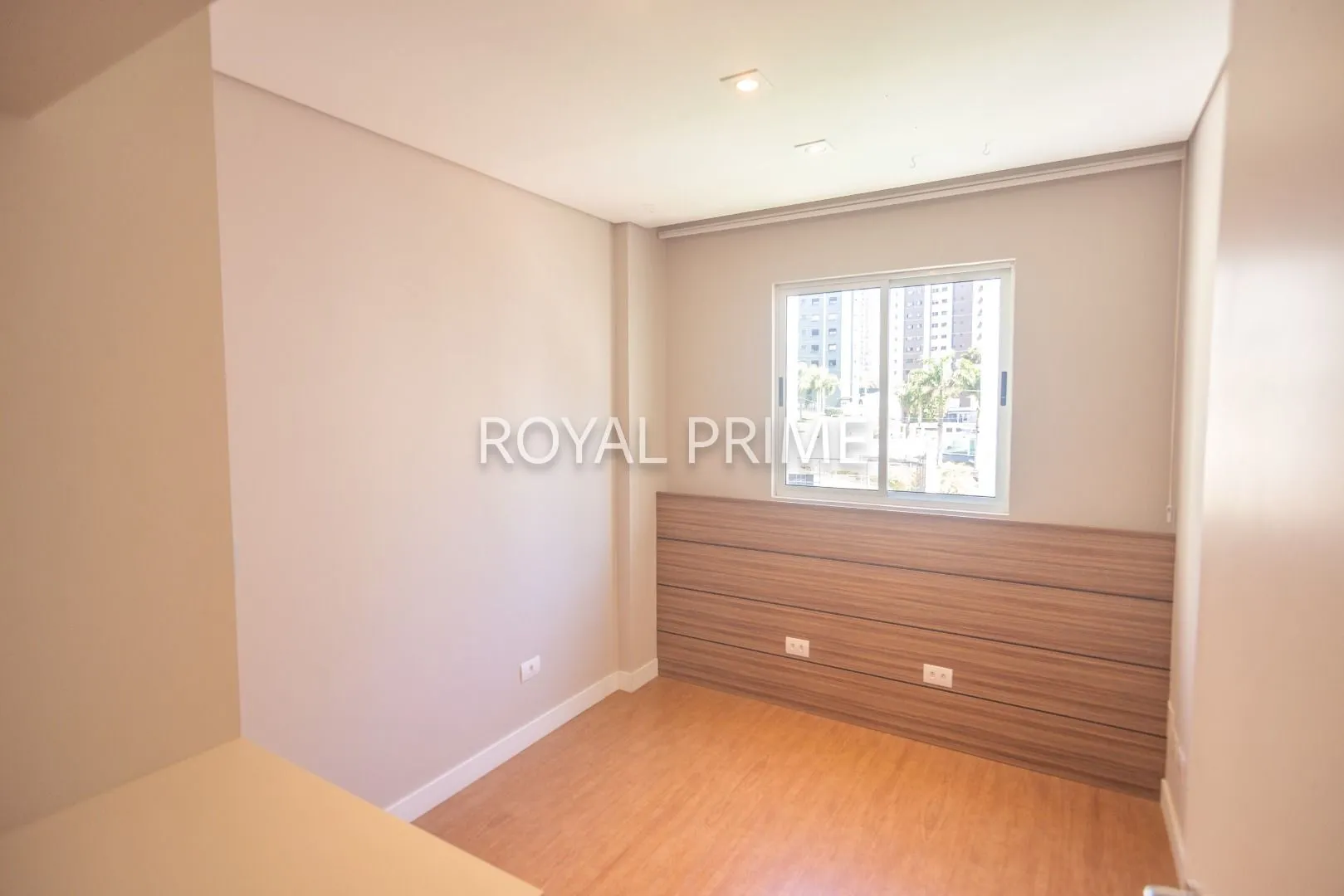 Apartamento de 3 dormitorios con cocina abierta y BBQ privado — photo 22