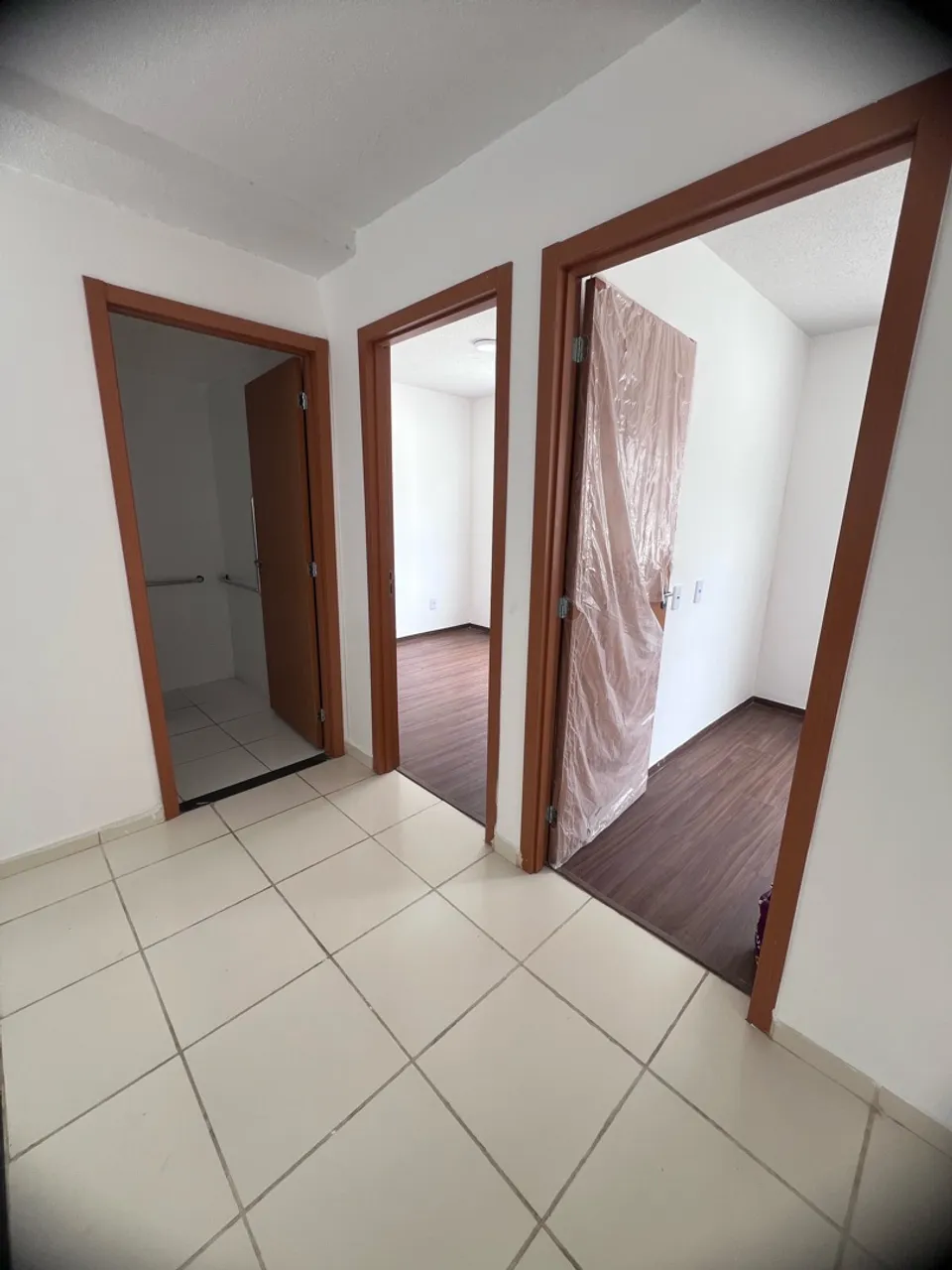 Apartamento de 2 quartos em condomínio com piscina — photo 4