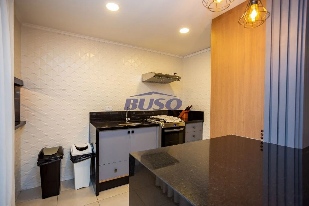 3-bedroom apartment with an open-plan kitchen — photo 34