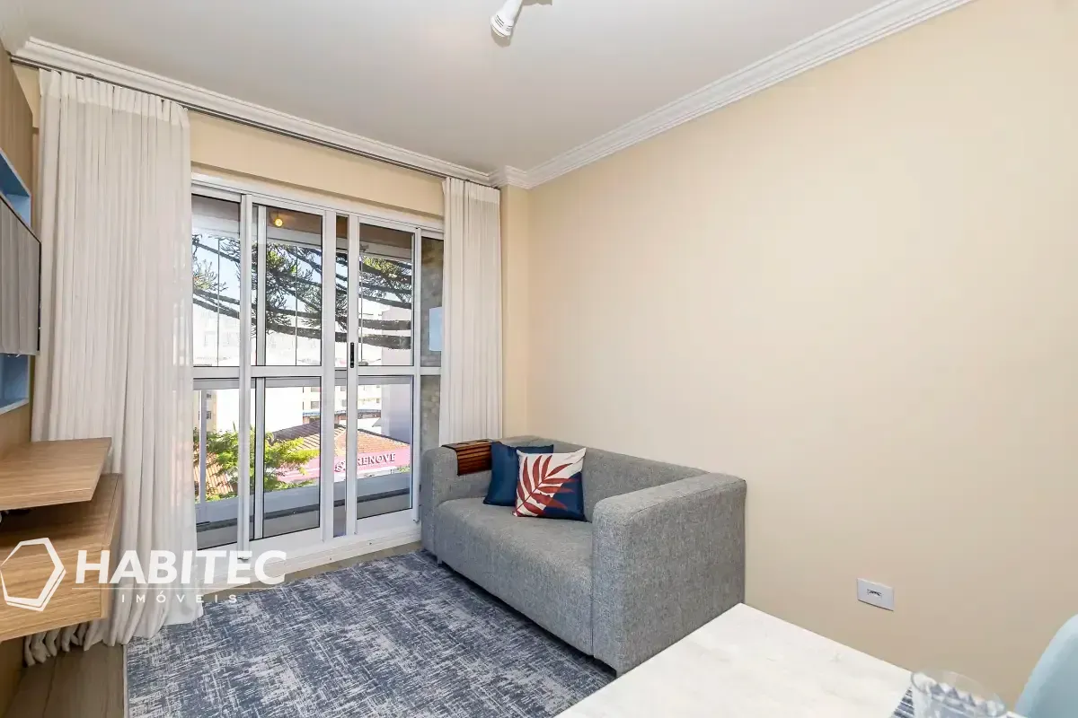 Furnished 1-bedroom apartment with open-plan kitchen