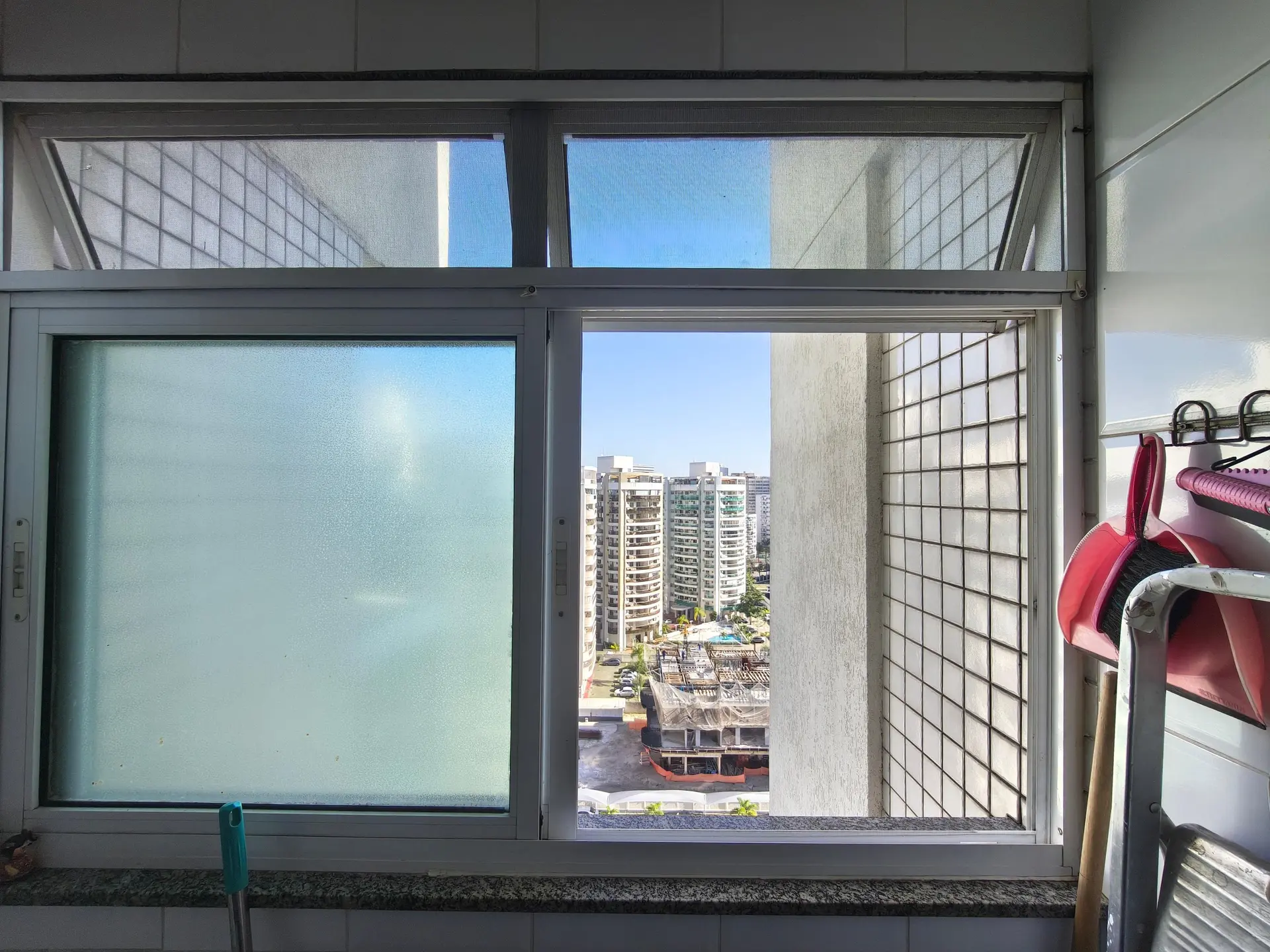 3-bedroom apartment in a building with a sauna — photo 21