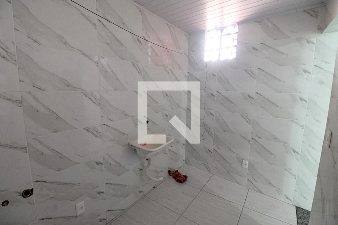 Unfurnished 2-bedroom apartment with open-plan kitchen — photo 25