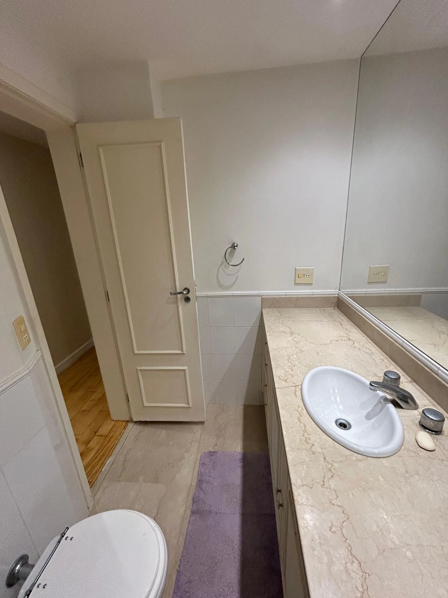 Furnished apartment, 185 m², with a washing machine — photo 18