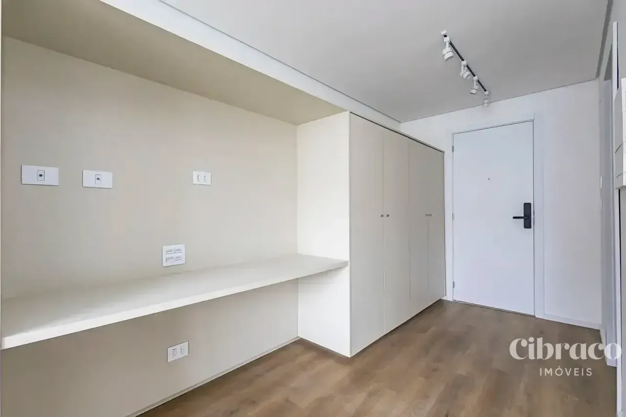 29.78 m² studio with air conditioning and balcony — photo 11