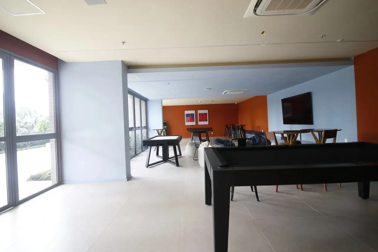Walk-in closet in a 2-bedroom apartment, 87 m² — photo 19