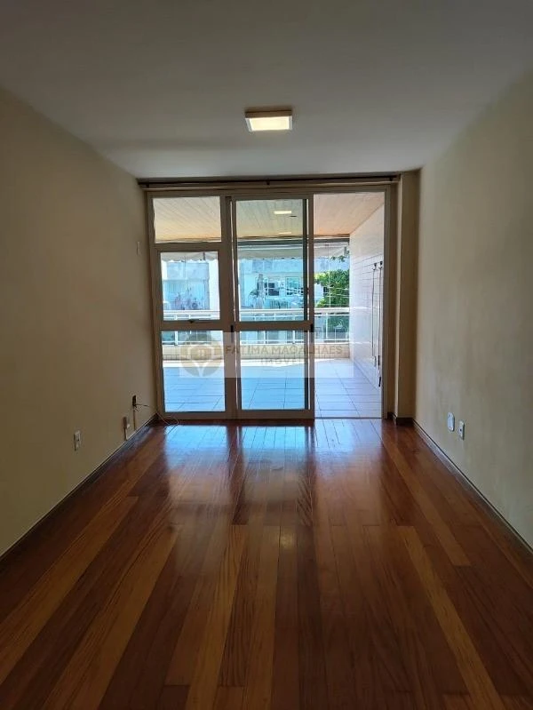 Apartamento com 3 quartos e armários embutidos — photo 2