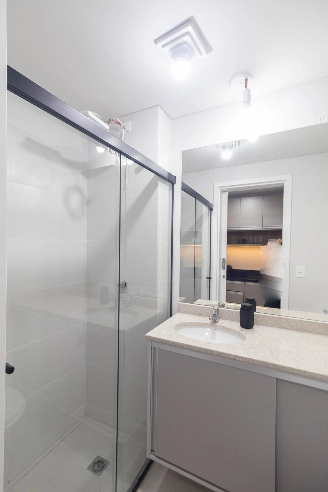 Студия 20 м² с рабочим местом и стиральной машиной — photo 23