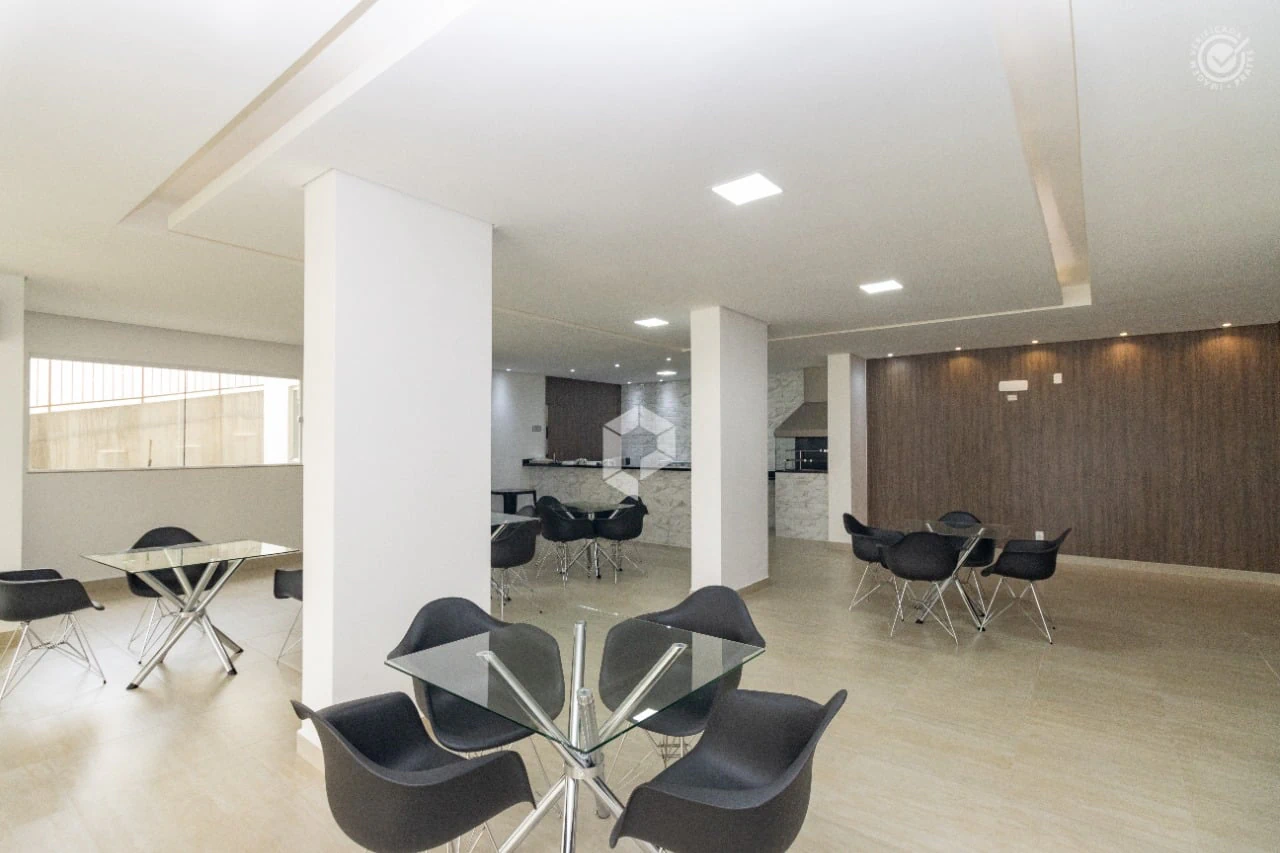 2-bedroom apartment with a grill on the balcony in Curitiba — photo 10
