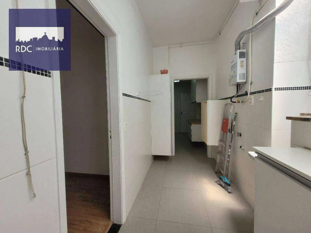 Apartamento com 2 dormitórios e 75 m², cozinha separada — photo 16