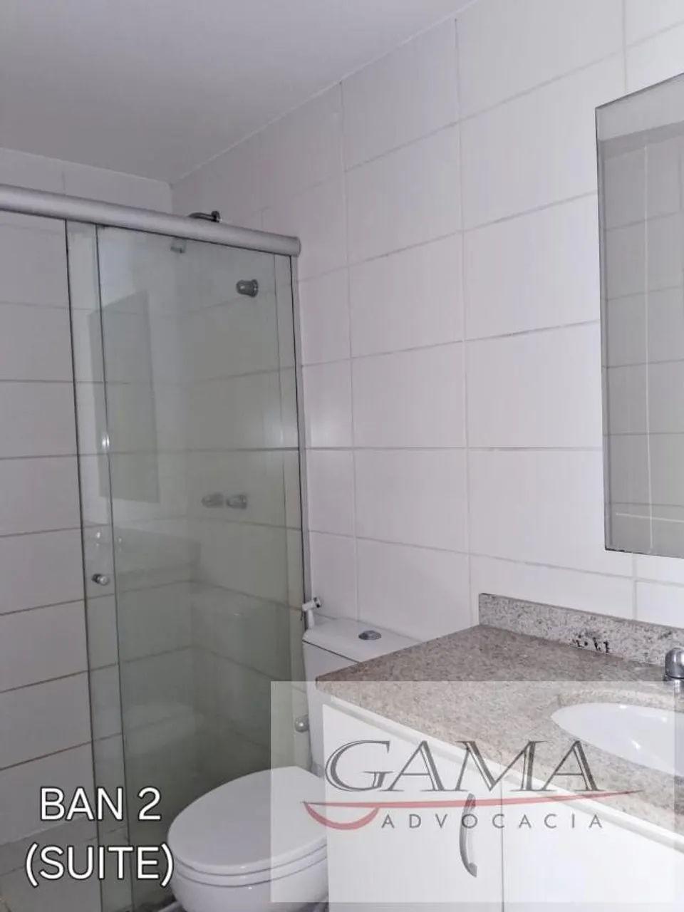 Apartment with 3 bedrooms and an enclosed balcony — photo 15
